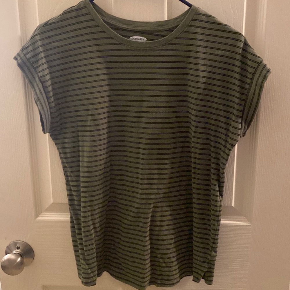 Old navy tshirt green with black stripes size small